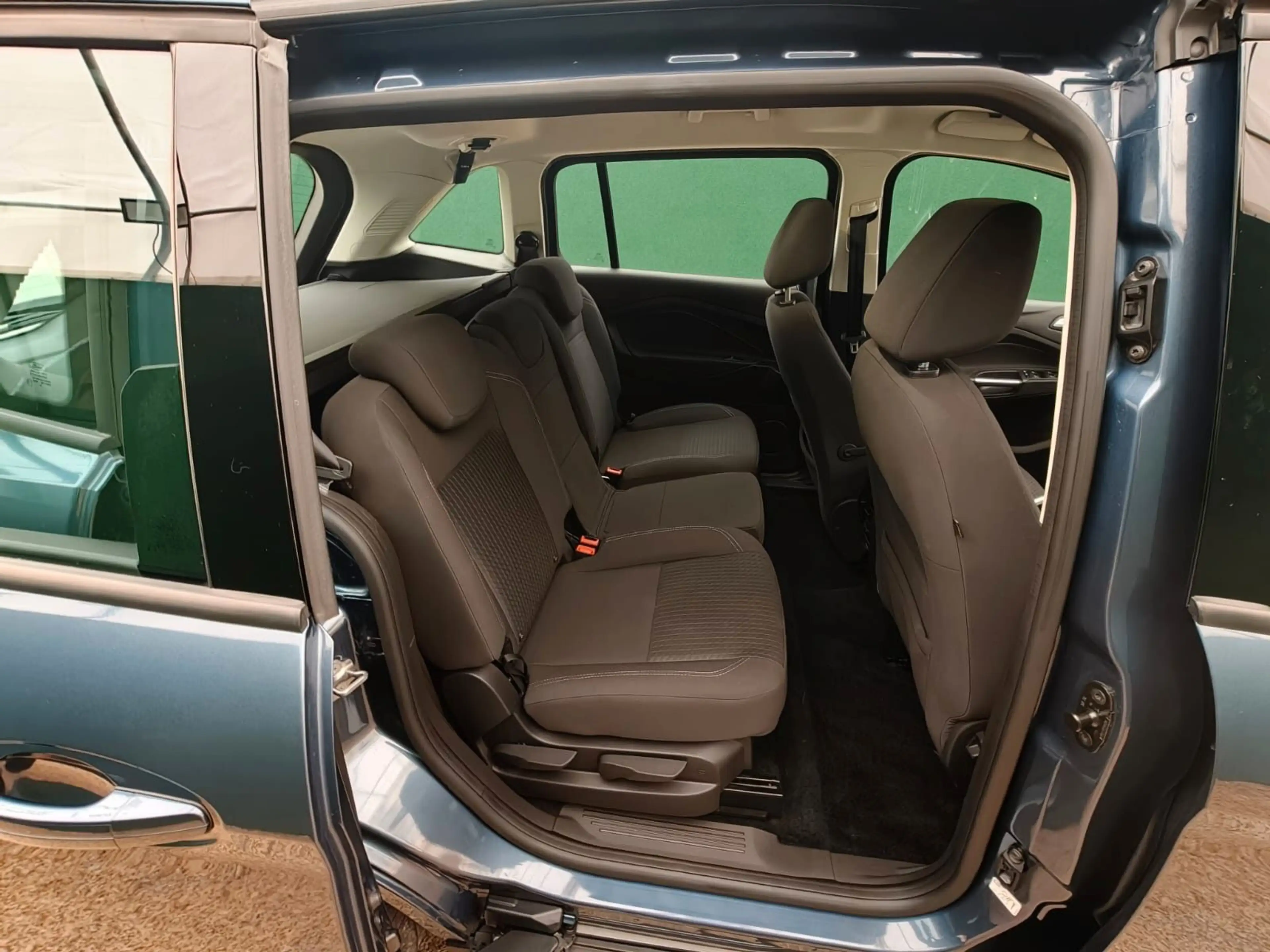 Ford Grand C-Max 1.0/ SHZ/ Alu/ Klimaautom./ 53 tkm — photo 14