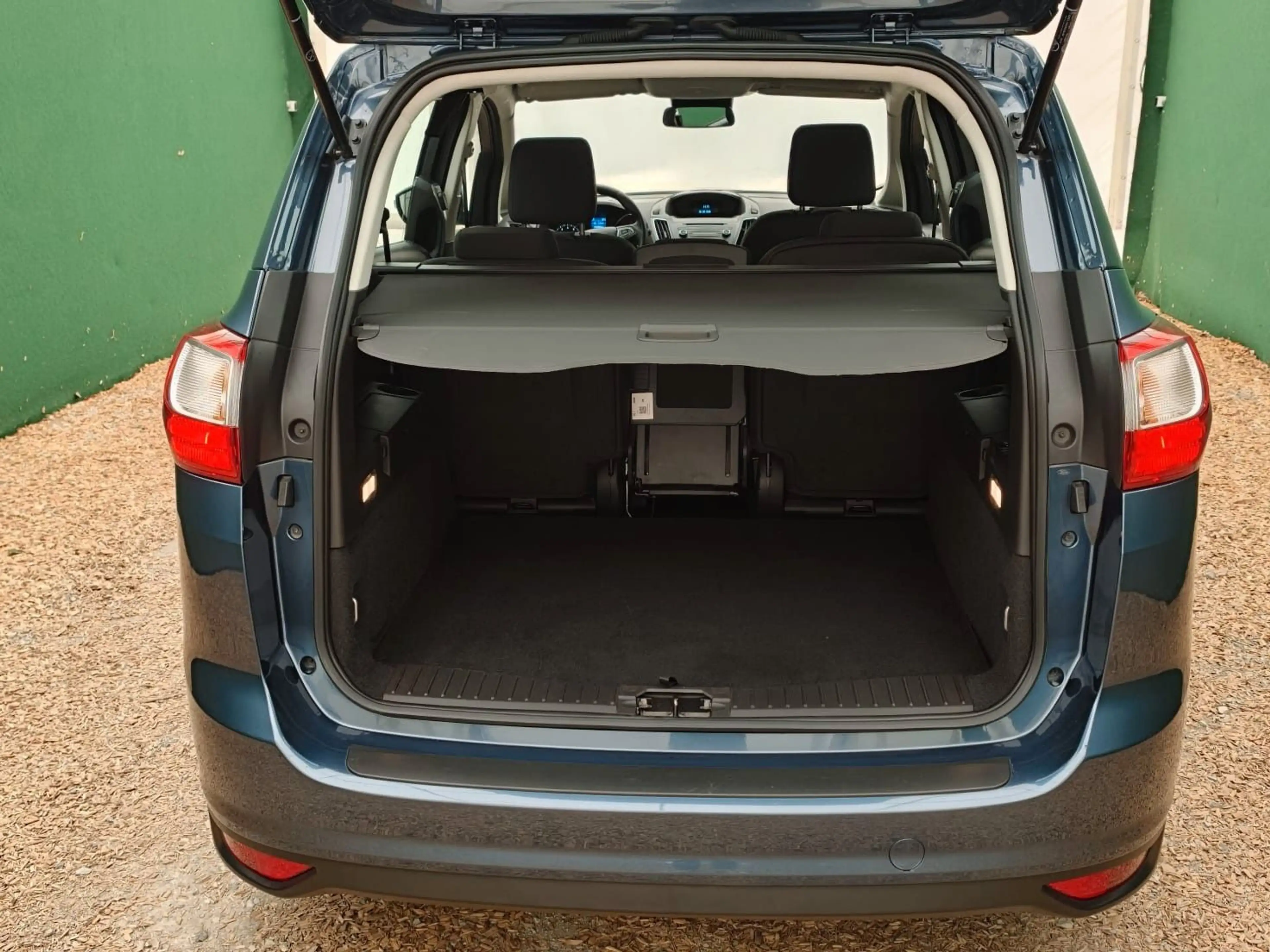 Ford Grand C-Max 1.0/ SHZ/ Alu/ Klimaautom./ 53 tkm — photo 10