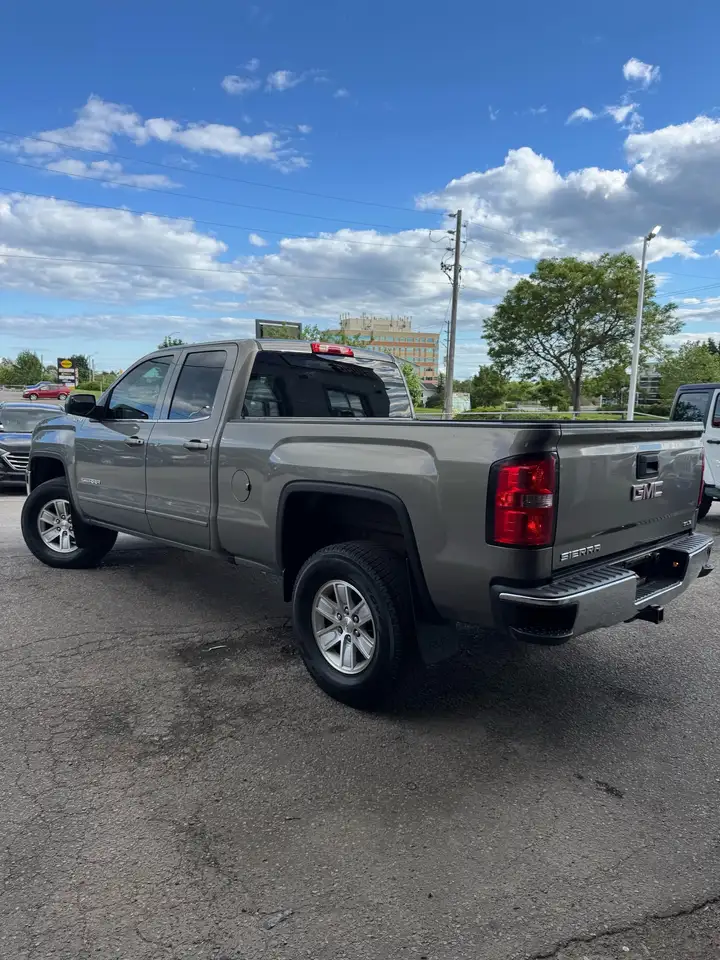 GMC Sierra 1500 снимка GMC Sierra 1500