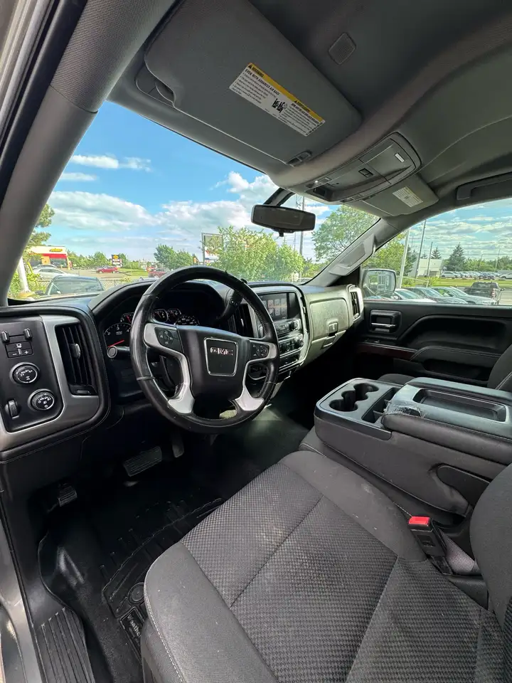 GMC Sierra 1500 снимка GMC Sierra 1500