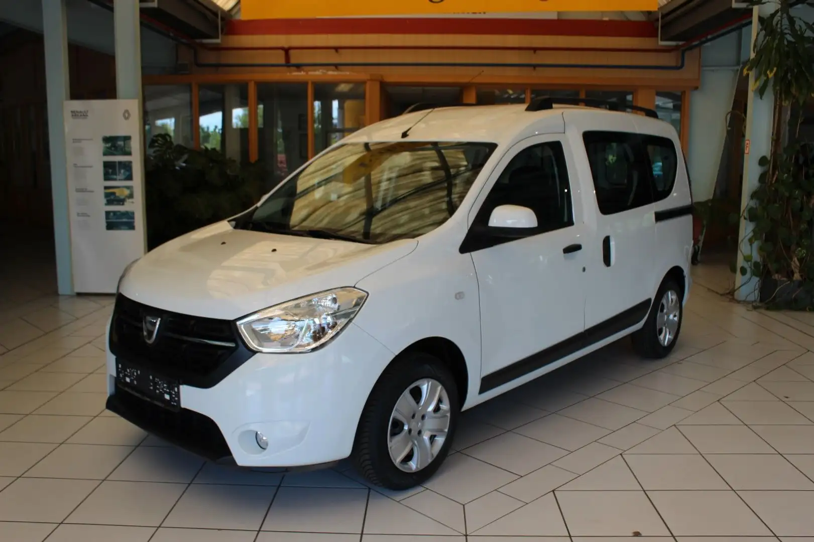 Dacia Dokker Comfort SCe 100 LPG Weiß - 2