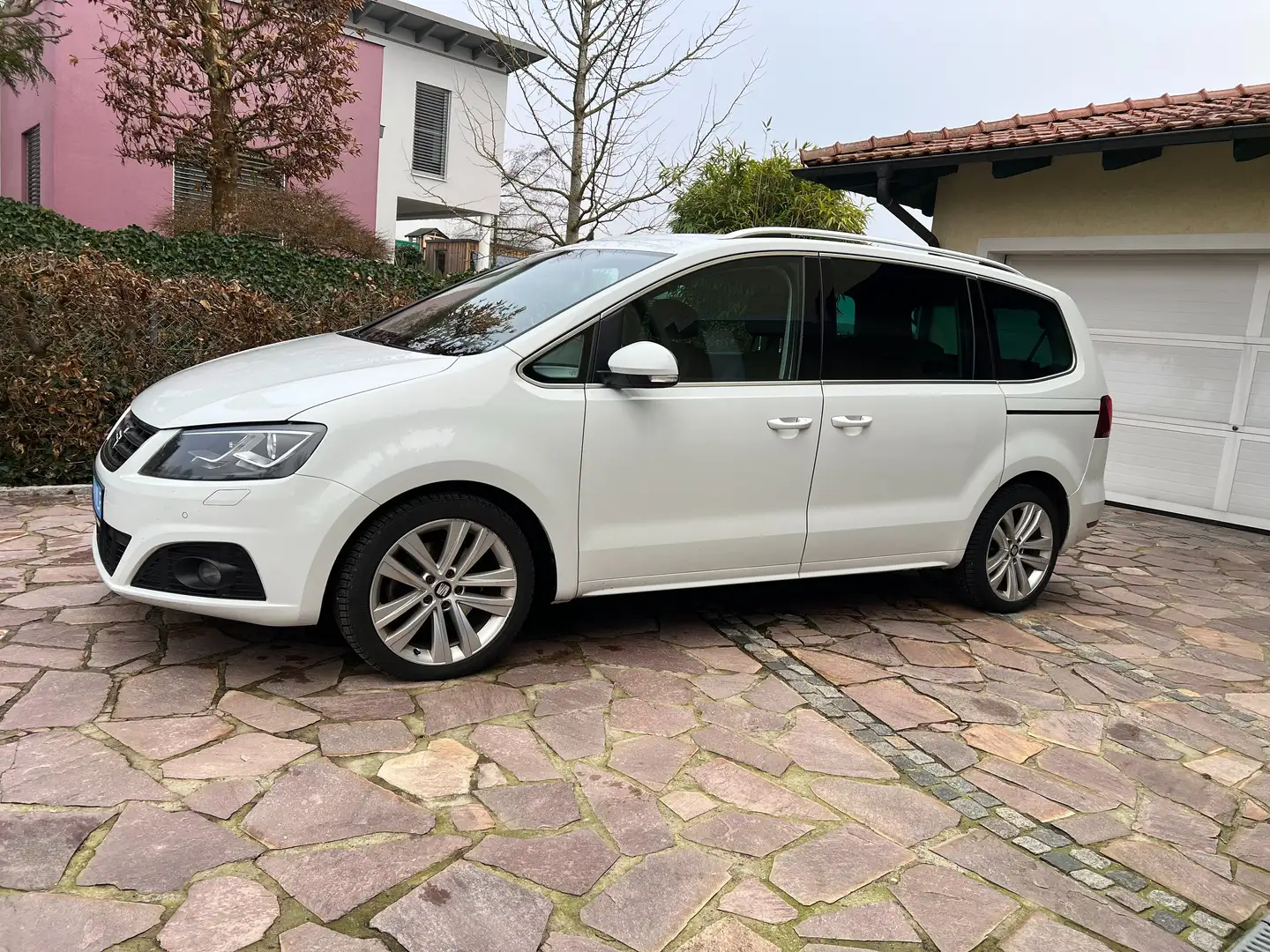 SEAT Alhambra Alhambra Executive Plus 2,0 TDI DSG 4WD Executive+ Weiß - 2