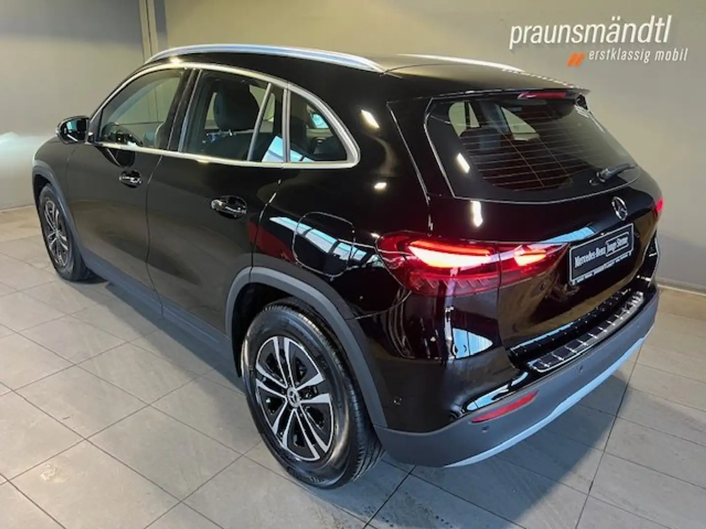 Mercedes-Benz GLA 180 7G-DCT/Parktr./LED/eleHeck/MBUX/DAB/Kame Nero - 2