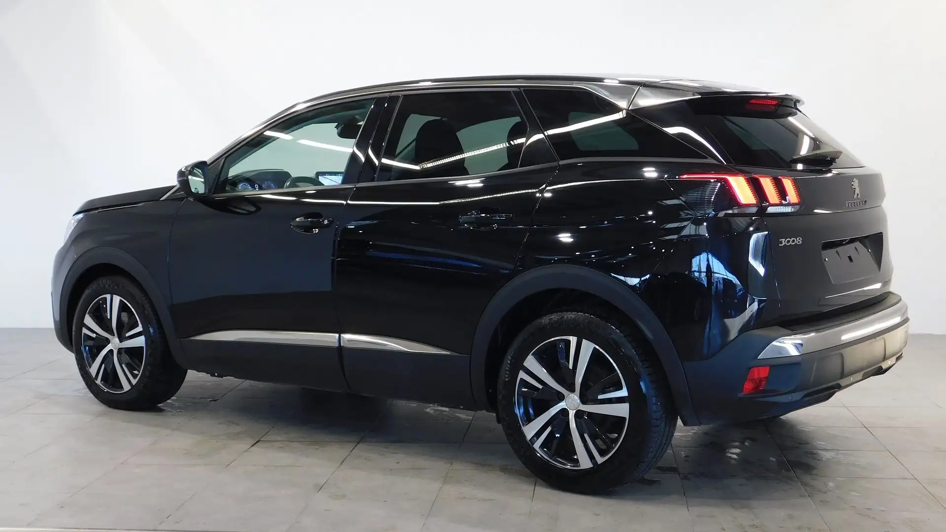 Peugeot 3008 1.5 BLUEHDI 130CH E6.C ALLURE S\u0026S  6CV - 2