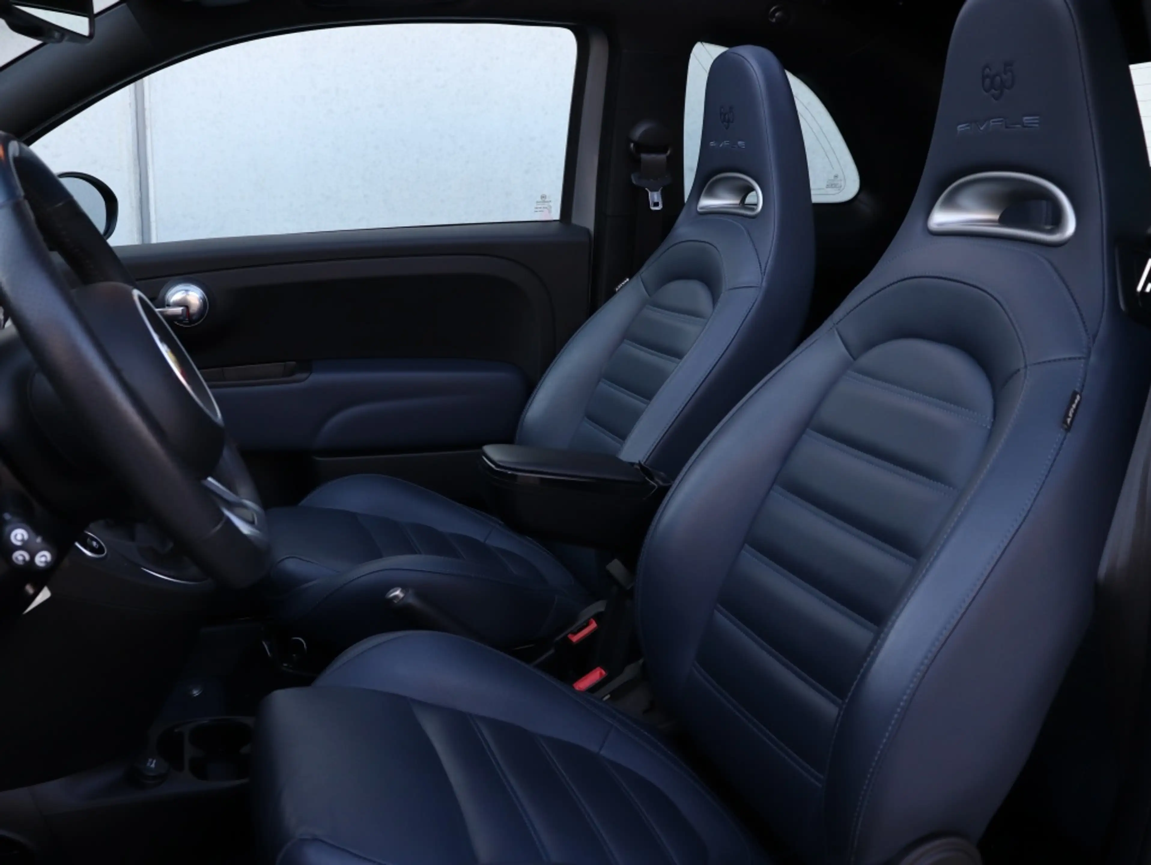 Abarth 595 Cabrio 1.4 T-Jet 180 PK Rivale | Akrapovic | Beats — photo 3