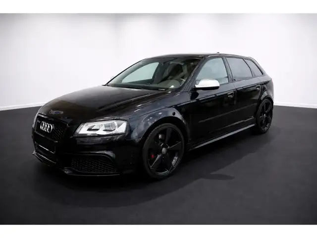 Audi RS3 2.5T 340 Quattro S-Tronic