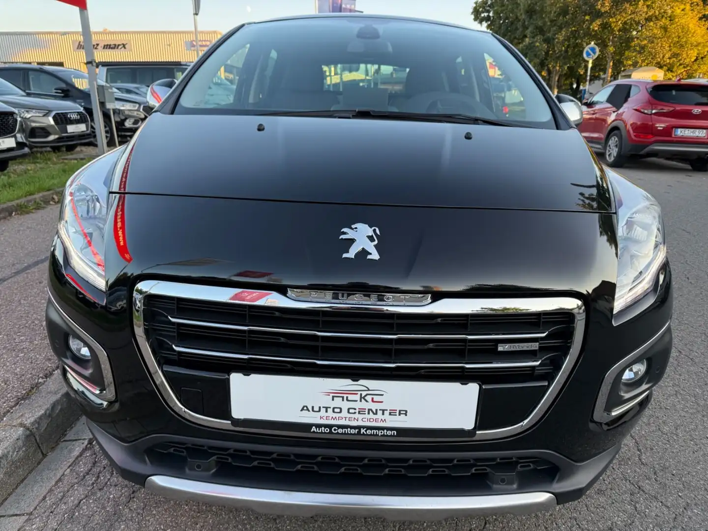 Peugeot 3008 Hybrid4*Panorama*Kamera - 2