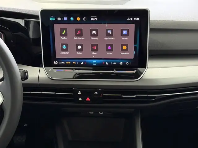 Volkswagen Golf view 11