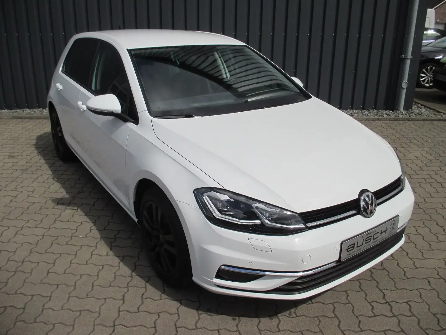 Volkswagen Golf VII Lim. Highline  TSI 92kw 6-Gang, AHK,NAV Bianco - 2