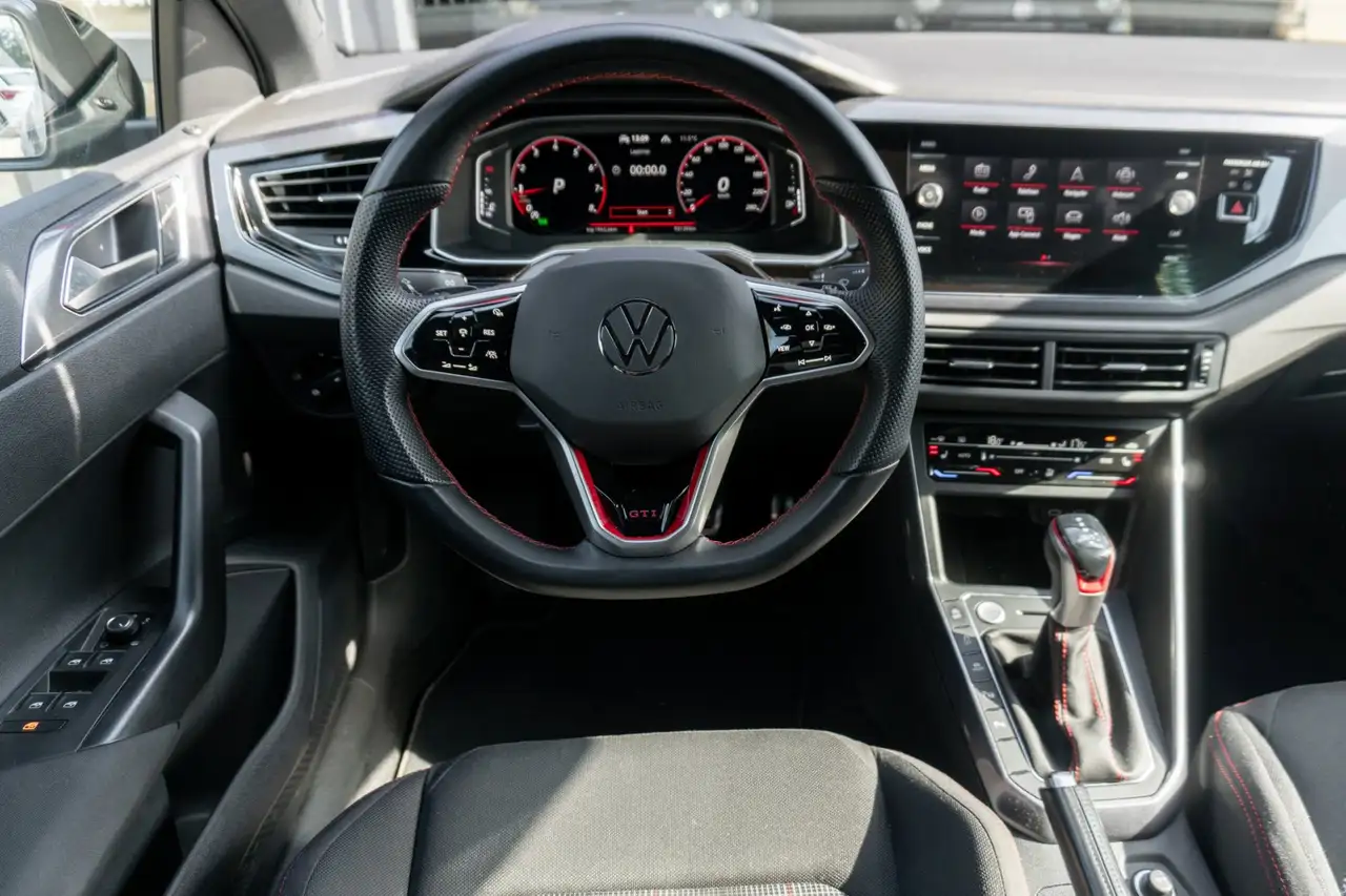 Volkswagen Polo GTI 2.0 TSI | Digital Dash | DSG |Dealer Onderhouden 15