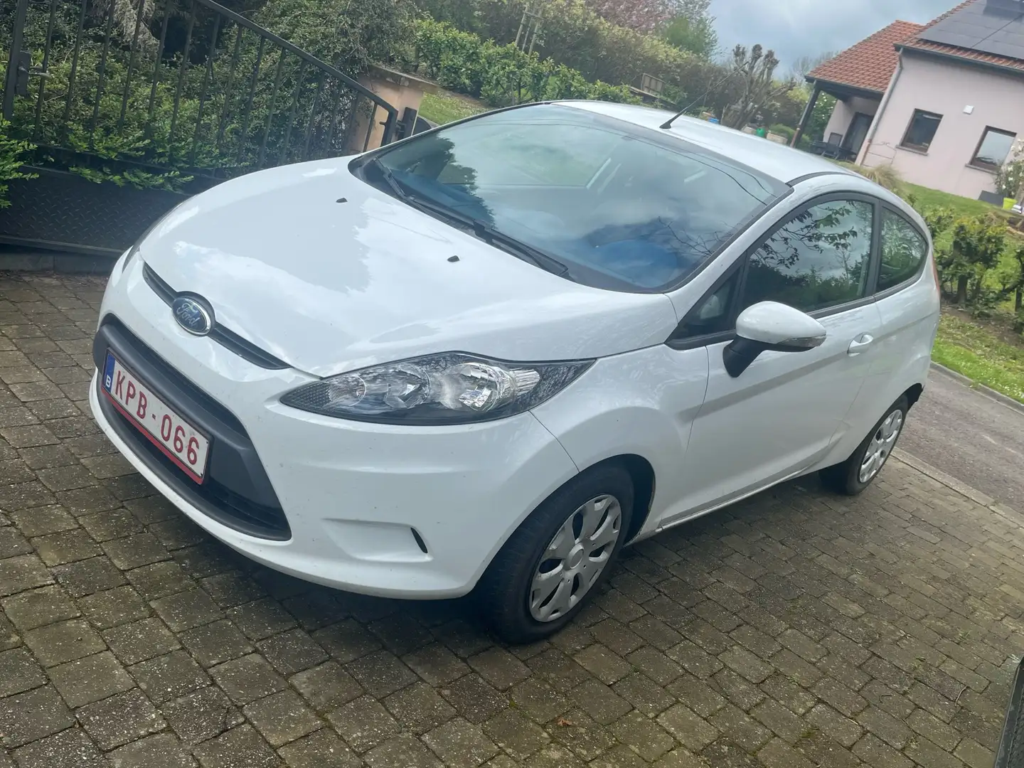 Ford Fiesta 1.6 TDCi Econetic DPF Wit - 1