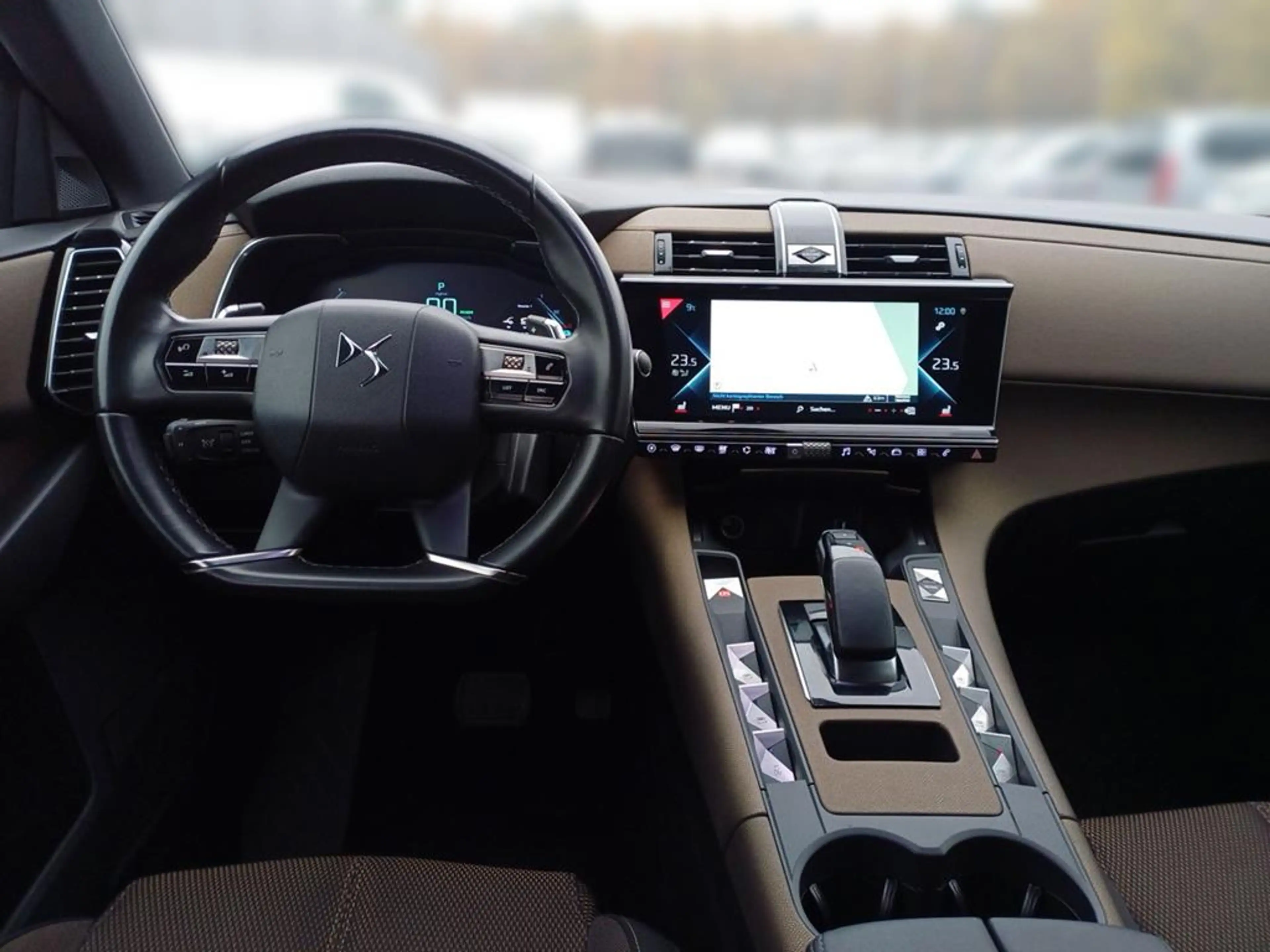 DS Automobiles DS 7 Crossback DS7 E-Tense 225 Bastille + 4x2 — photo 12