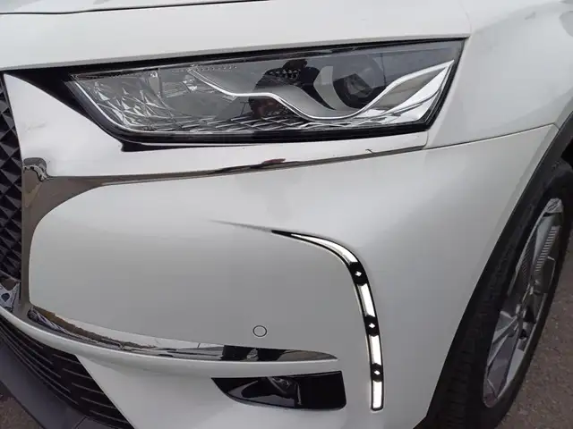 DS Automobiles DS 7 Crossback view 11