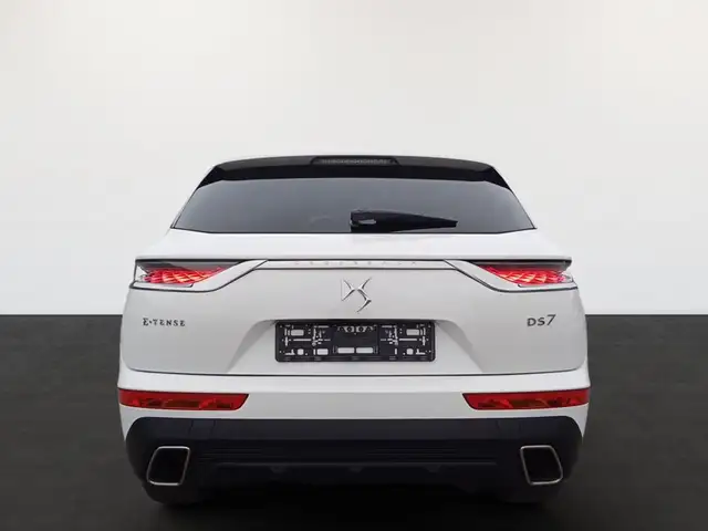 DS Automobiles DS 7 Crossback view 4