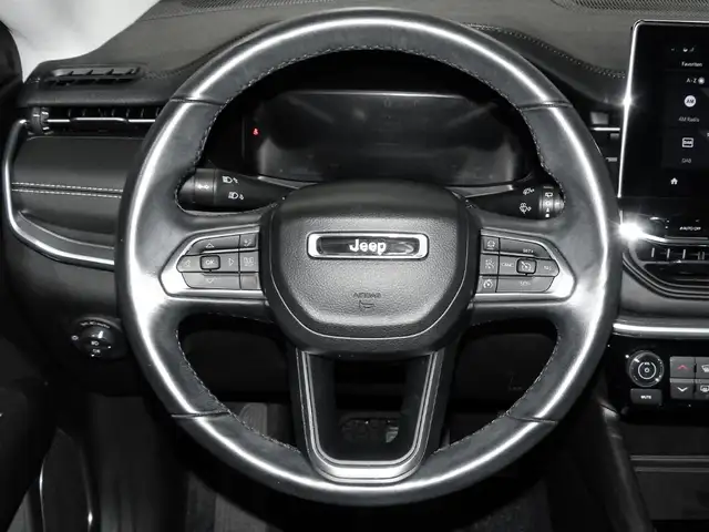 Jeep Compass view 9