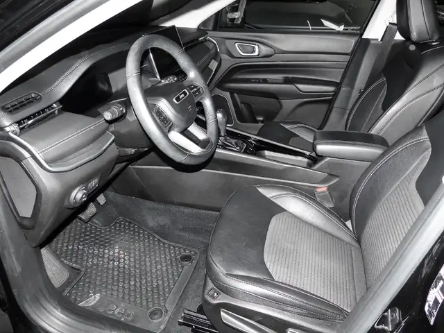 Jeep Compass view 12