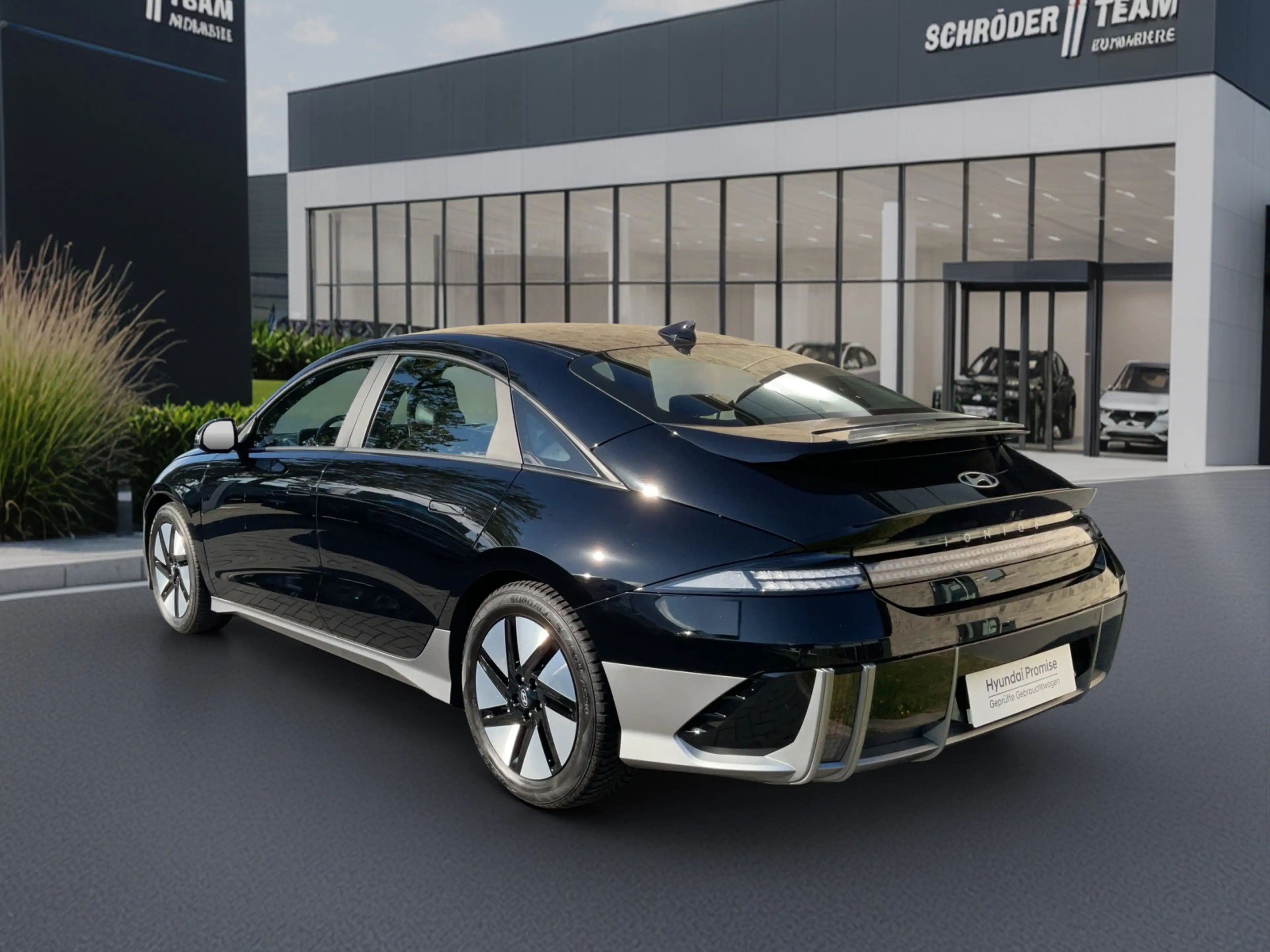 Hyundai IONIQ 6 53kWh Basis Ganzjahresreifen — photo 4