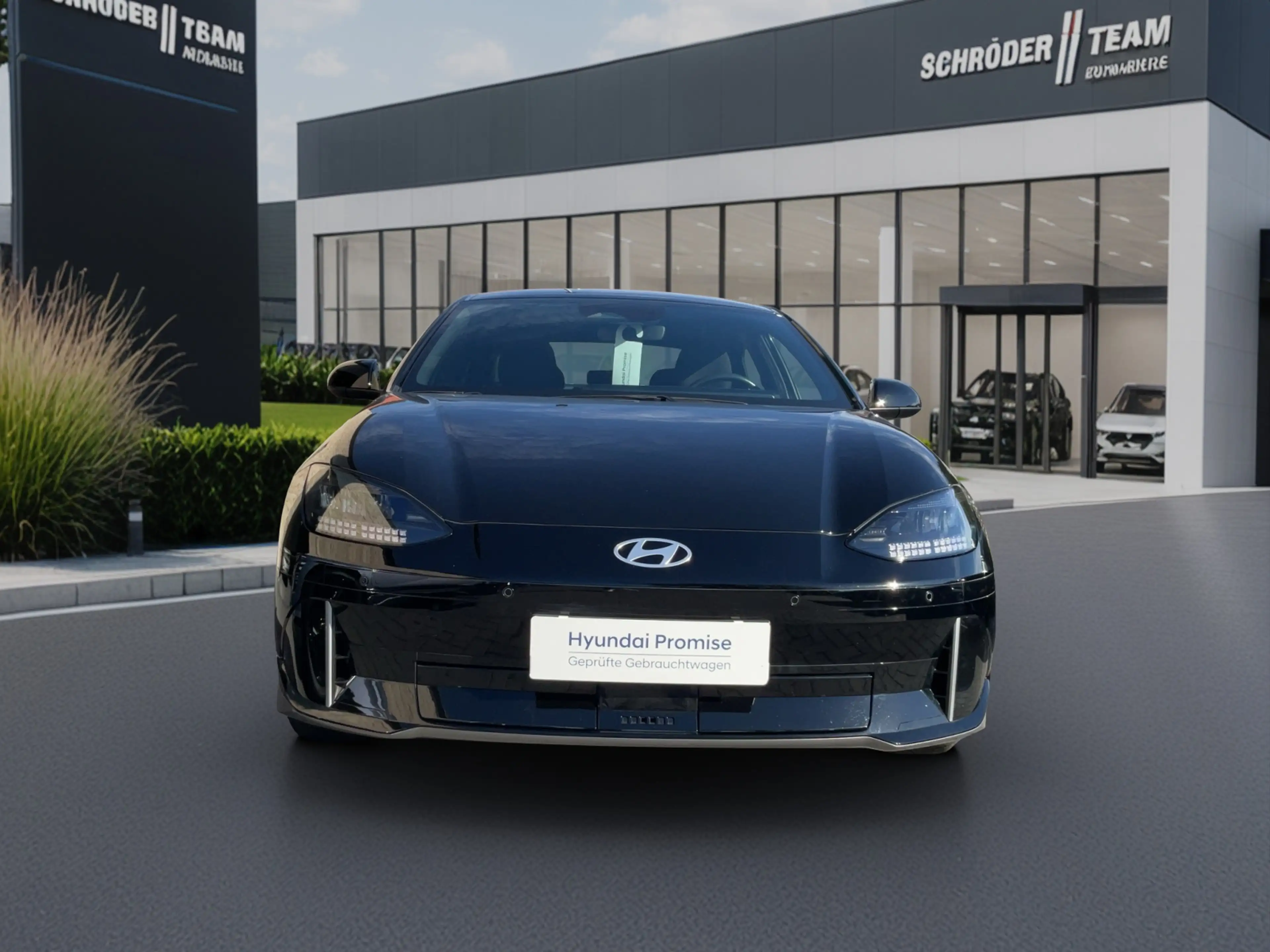 Hyundai IONIQ 6 53kWh Basis Ganzjahresreifen — photo 2