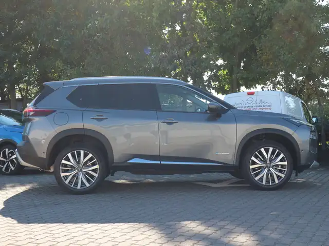 Nissan X-Trail view 11