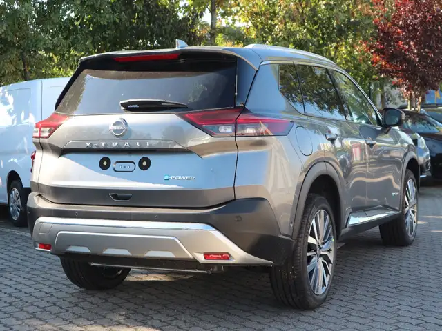 Nissan X-Trail view 9