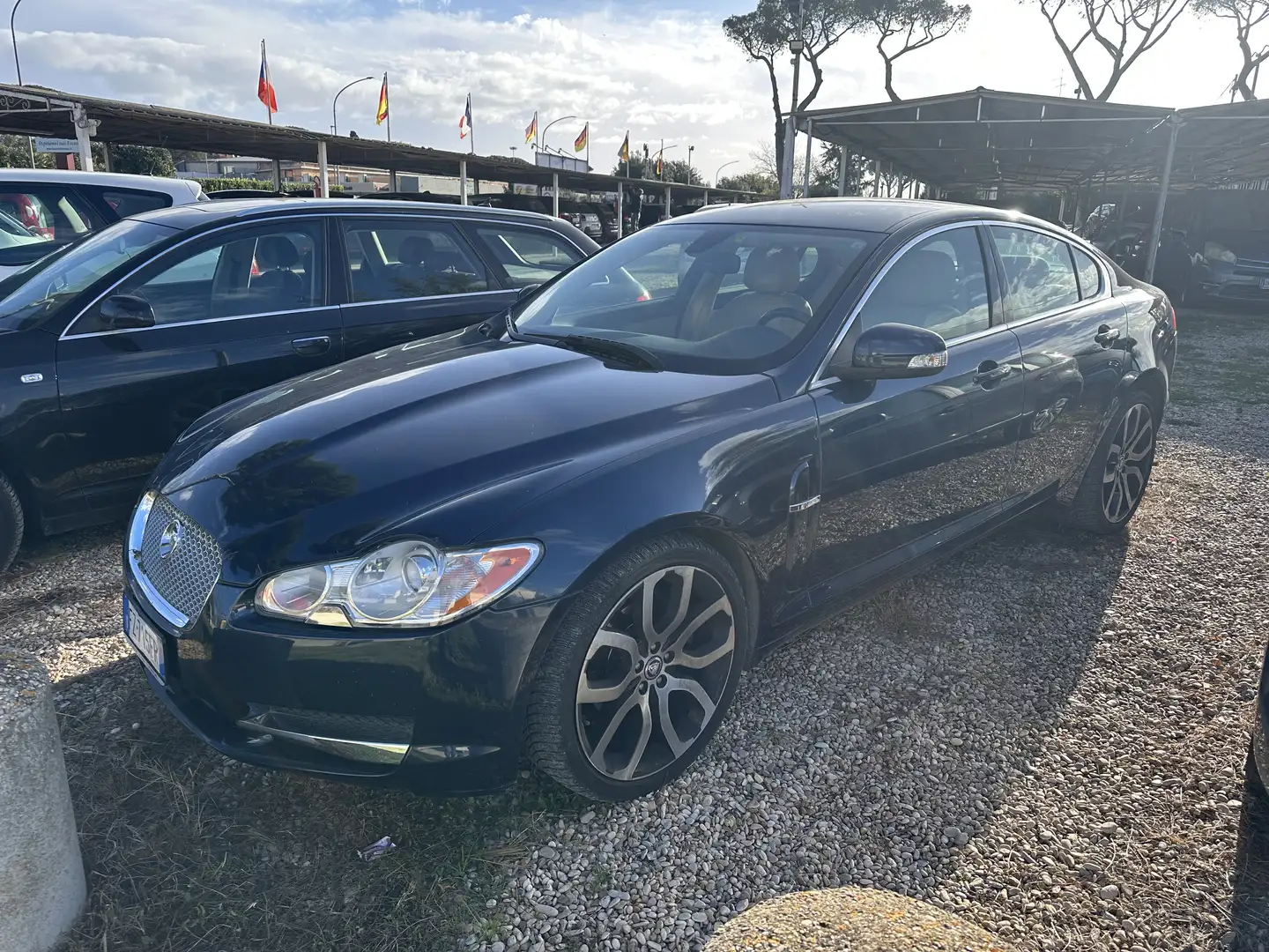 Jaguar XF XF I 2008 Berlina 2.7d Premium Luxury auto Blu/Azzurro - 1