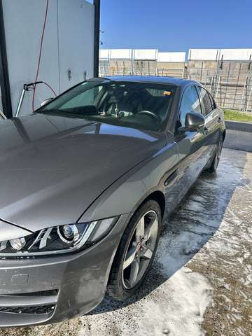 Jaguar XE 25d AWD Aut. Prestige