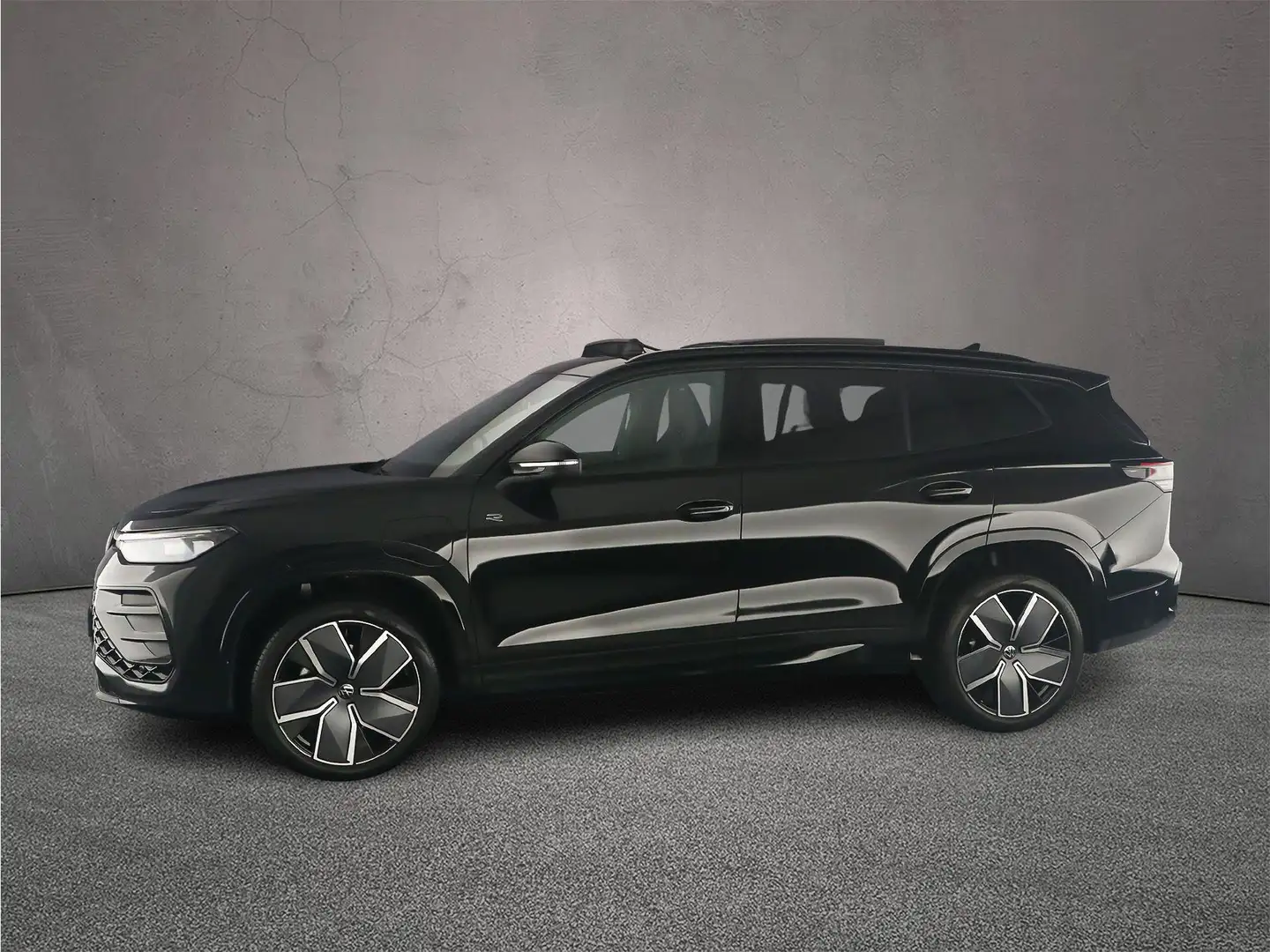 Volkswagen Tayron R-Line Edition 1.5 TSI eHybrid 272pk DSG Automaat Negro - 2