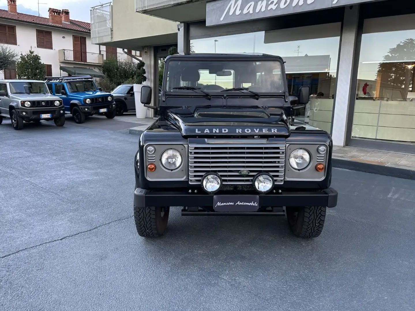 Land Rover Defender 90 2.2 TD4 Station Wagon S UNICO PROPRIETARIO Zwart - 2