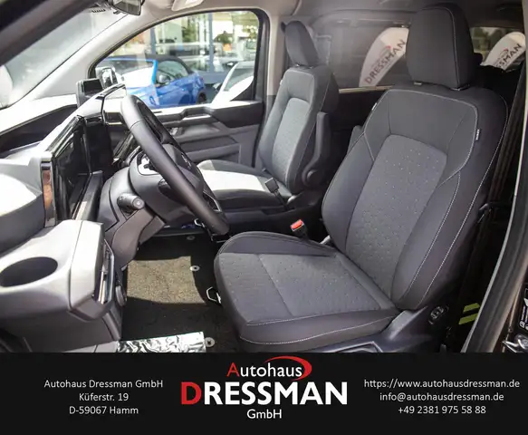 Ford Tourneo Custom view 10
