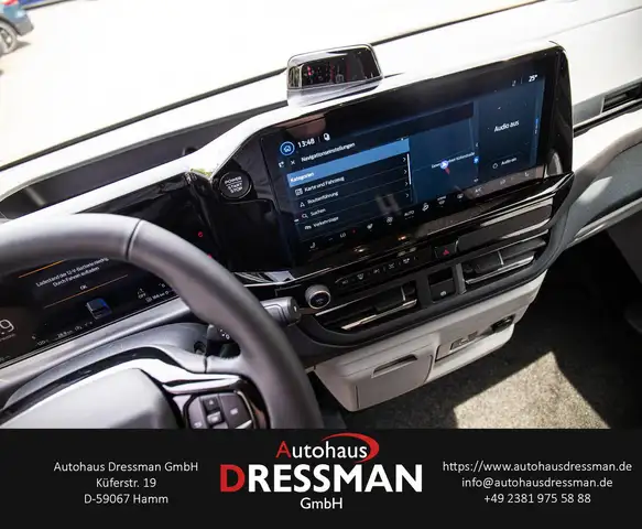 Ford Tourneo Custom view 15
