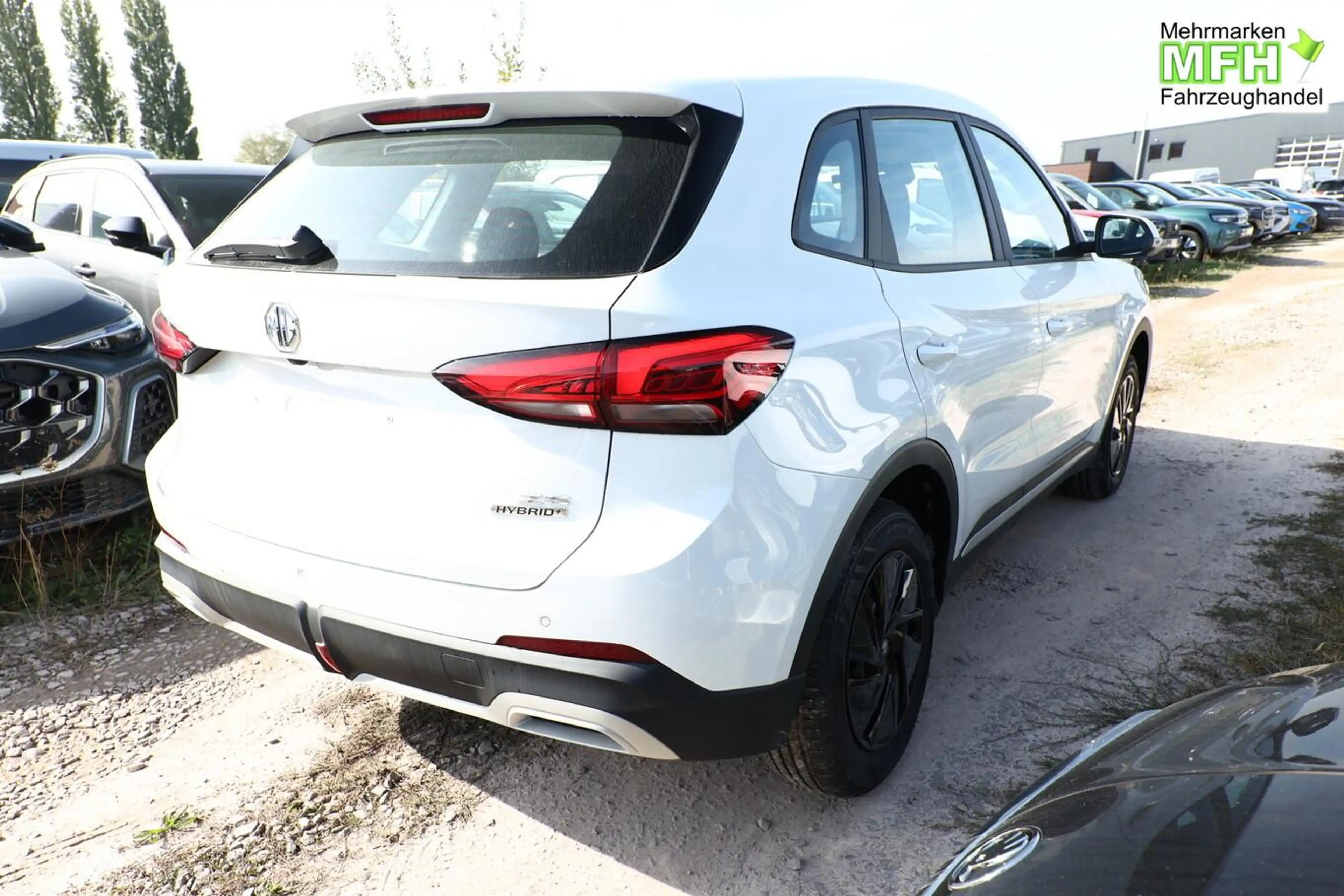 MG ZS Hybrid+ Standard ACC Kam Nav TotW PDC AppCo 75 ... — photo 2