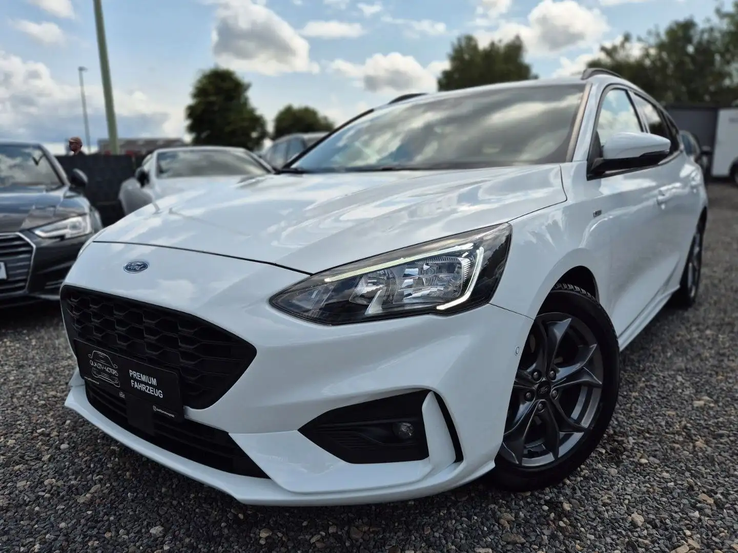 Ford Focus FOCUS TURNIER ST LINE-LED-KAMERA-SHZ-AMBIENTE Blanc - 1