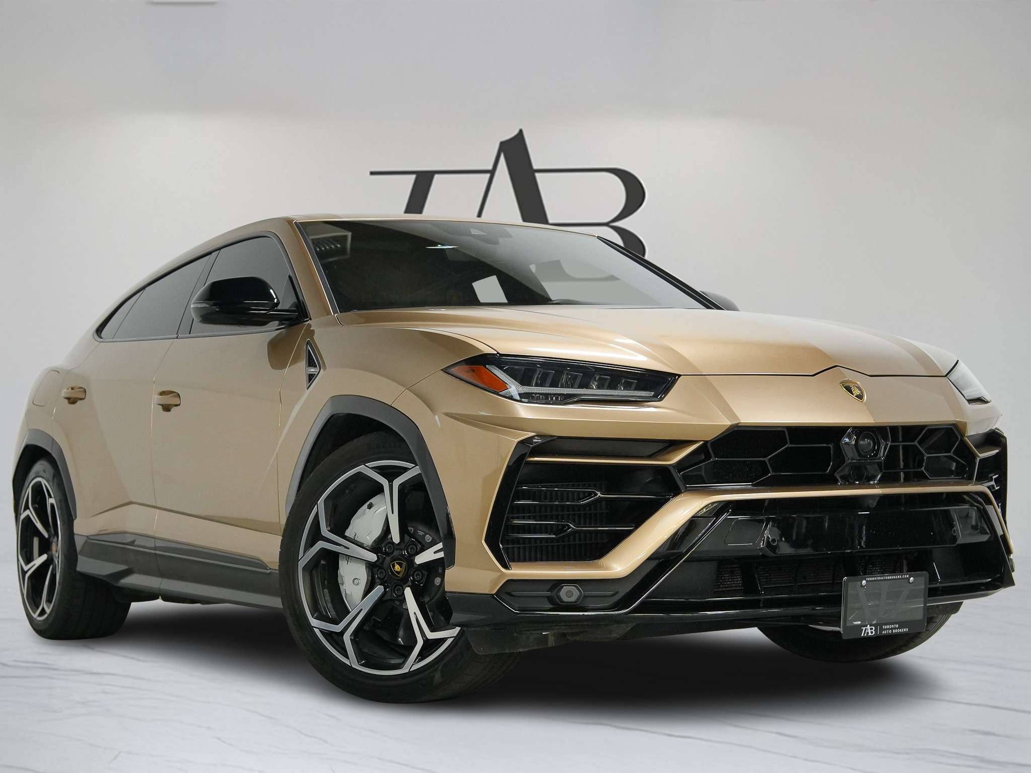 used 2022 Lamborghini Urus car, priced at $255,900
