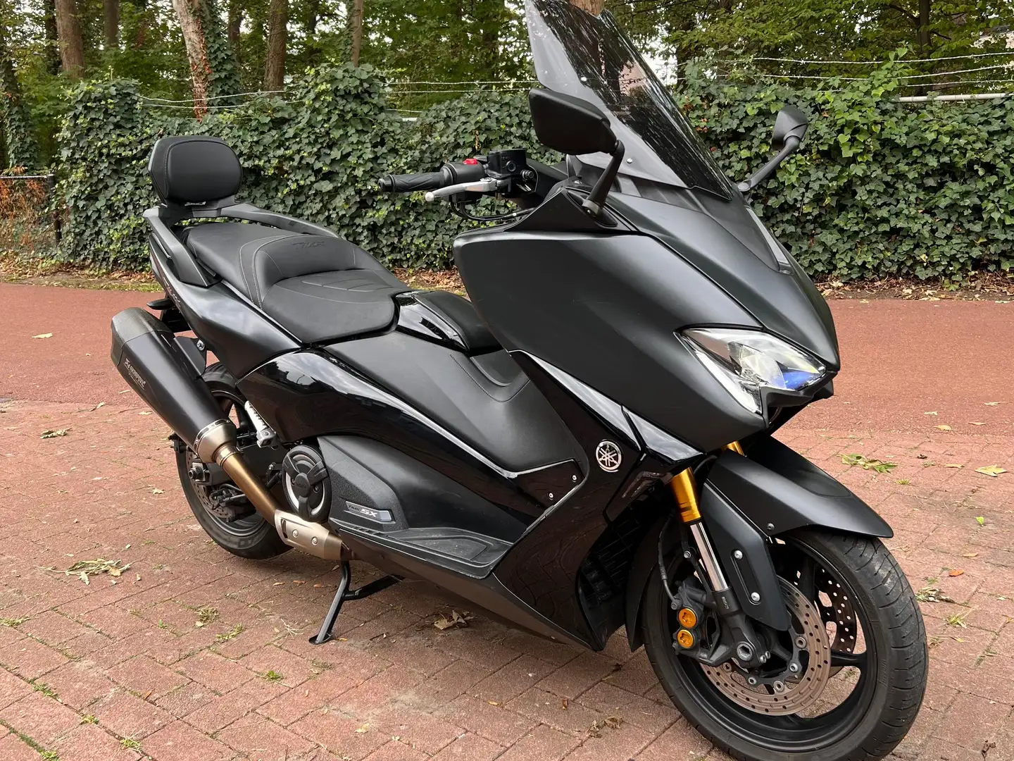 Yamaha TMAX 530 SX Zwart - 1