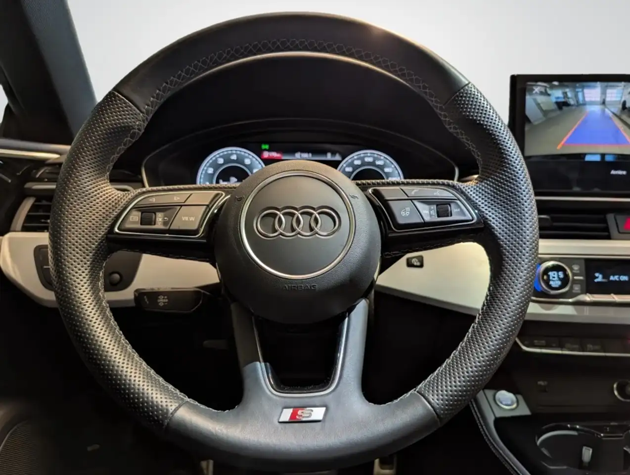 Audi A5 снимка Audi A5