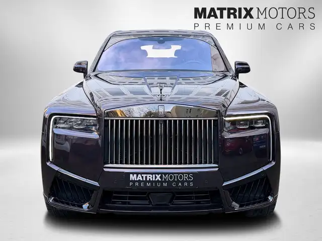 Rolls-Royce Cullinan view 13