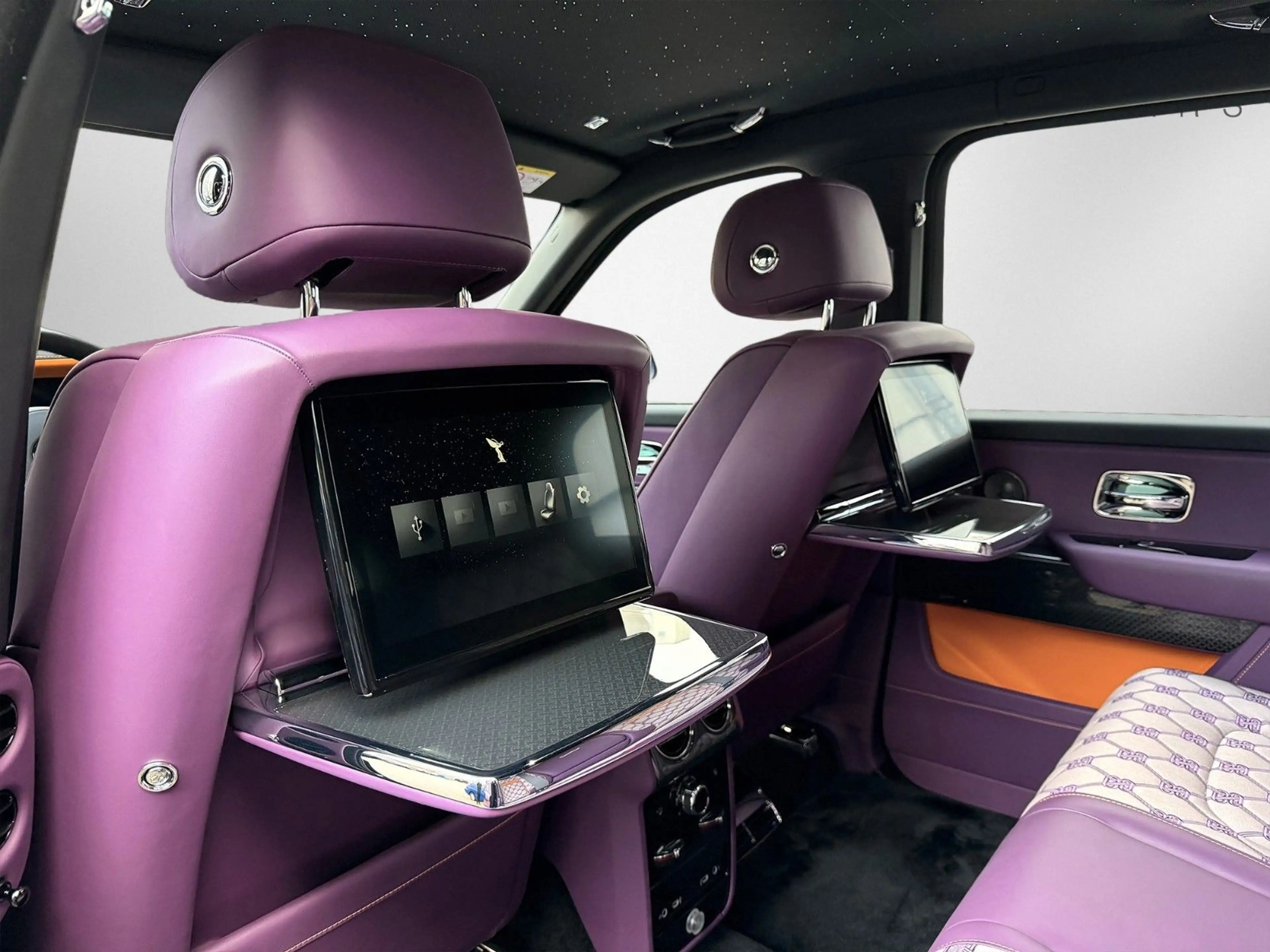 Rolls-Royce Cullinan Black Badge Series II ShootingStar 23" — photo 12