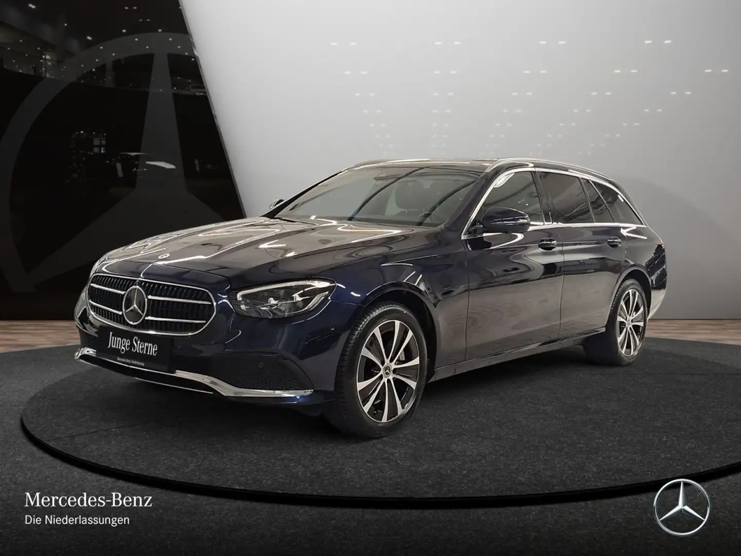 Mercedes-Benz E 300 de T 4M AVANTG+PANO+360+LED+FAHRASS+HUD+9G Blau - 2