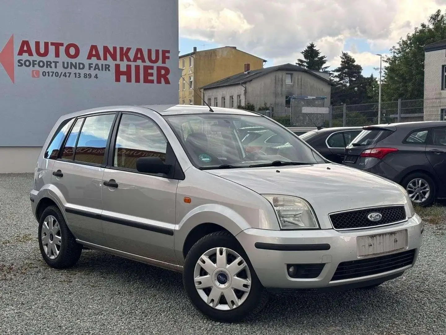 Ford Fusion 1.6 AUTOMATIK, PDC, Sitzheiz.Klima,2-Hand Silber - 2
