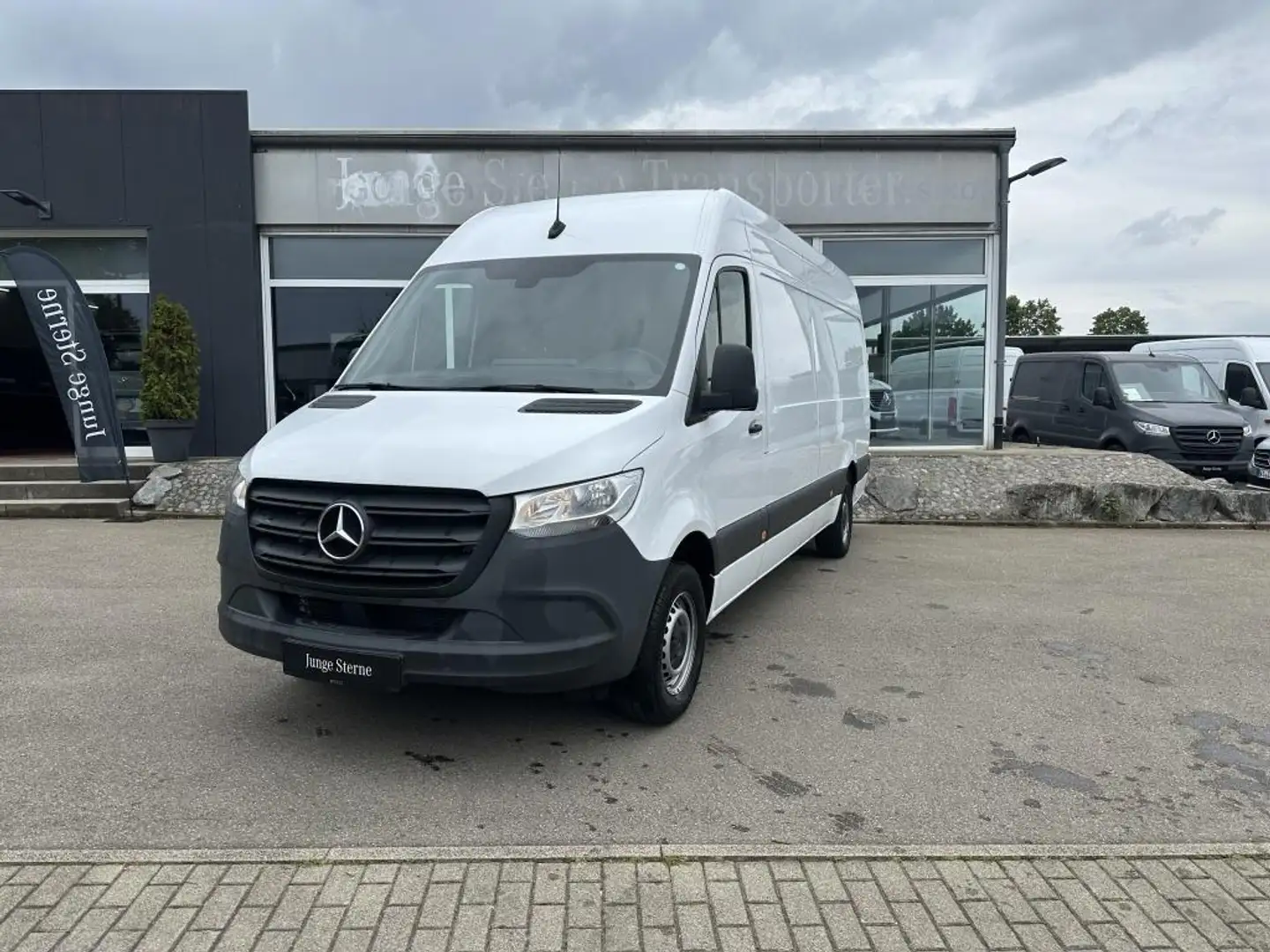 Mercedes-Benz Sprinter 319 CDI MAXI/L3H2/AHK3,5t/4325/MBUX/NAVI/KLIMA/AUT Blanc - 2
