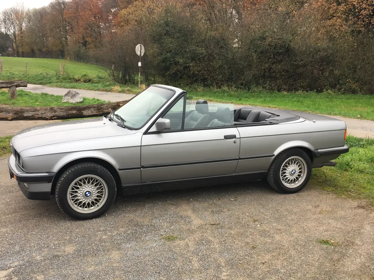 BMW 325i, foto 2