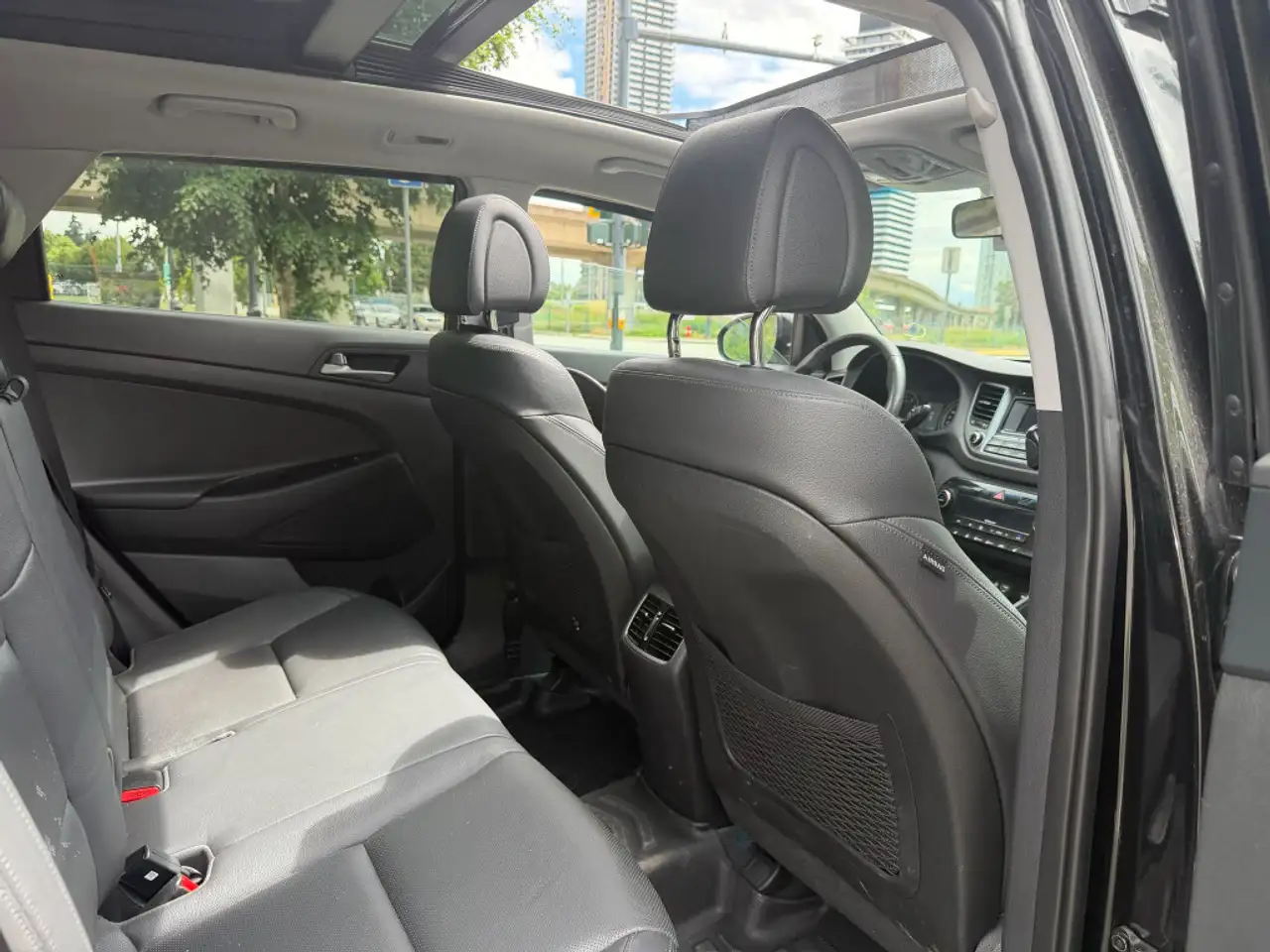 Hyundai TUCSON снимка Hyundai TUCSON