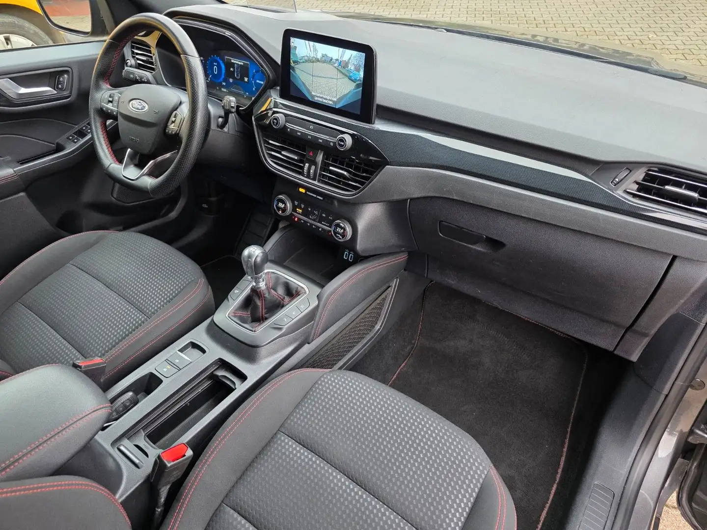 Ford Kuga 1.5 TDCi ST-Line Nav/Kamera/Assist Gris - 2