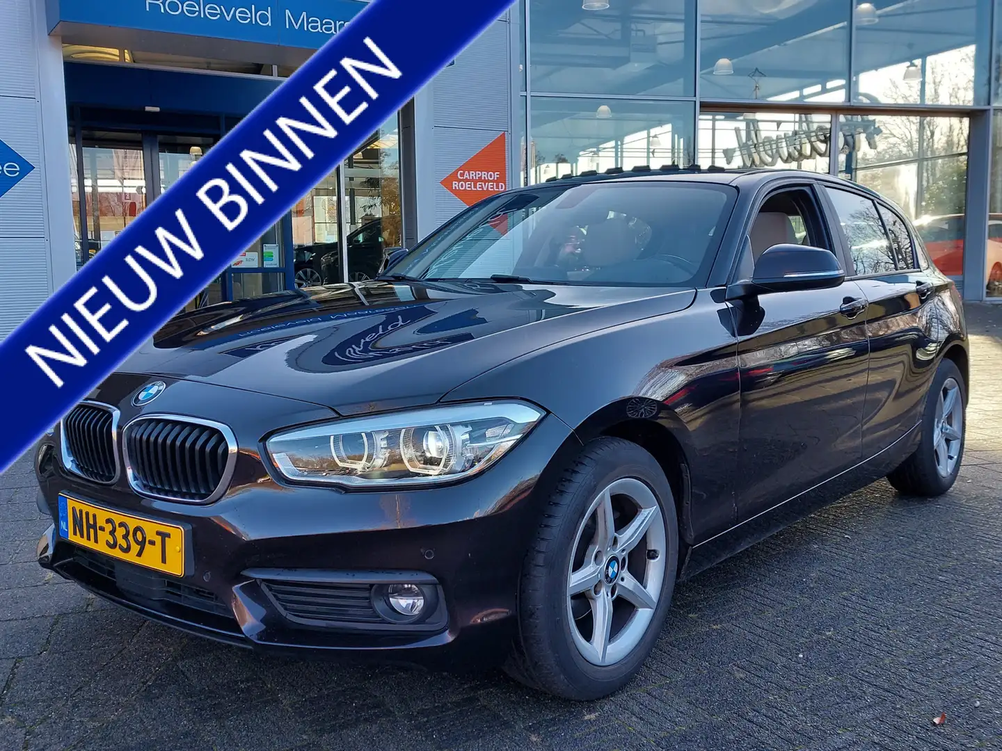 BMW 1-serie 118i 136pk Automaat High Executive 5-Deurs Brun - 1