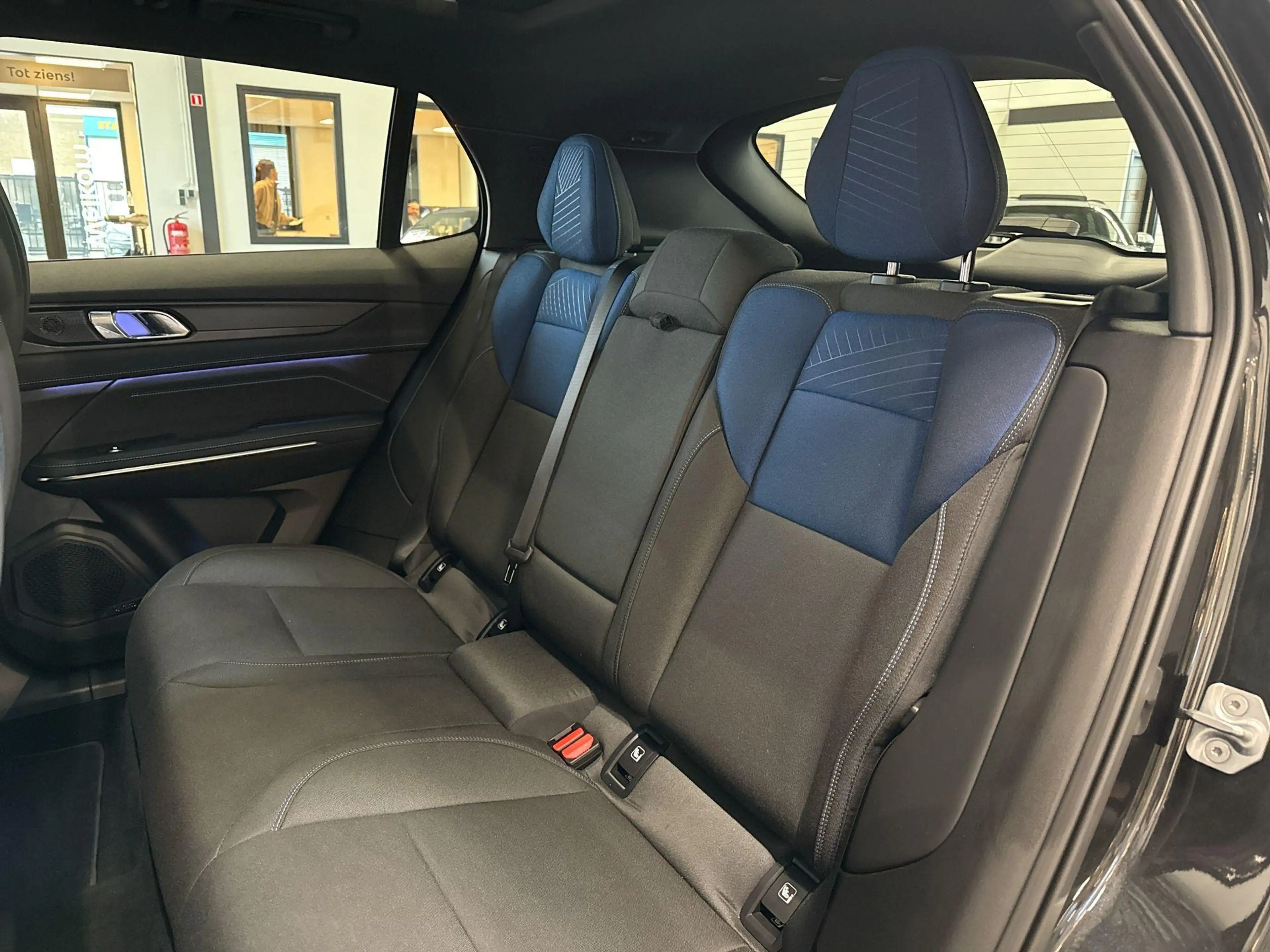 Lynk & Co 01 1.5 PHEV | MY23 | 6,6 KWH | BLACK-PAKKET |TREKHAAK — photo 43