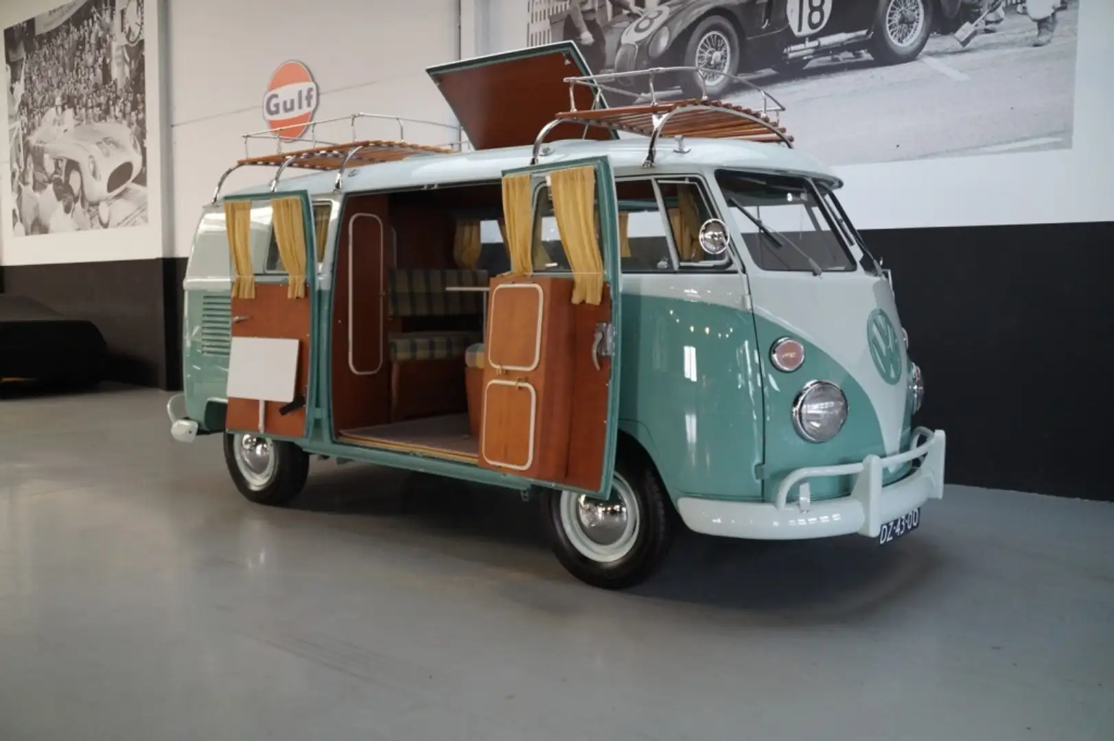 Volkswagen T1 SO33 Westfalia Camper Concourse Restored (1964) Groen - 1