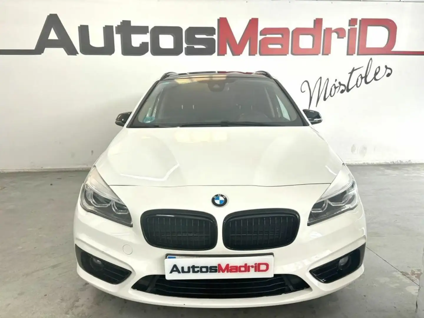 BMW 216 216d Geel - 2