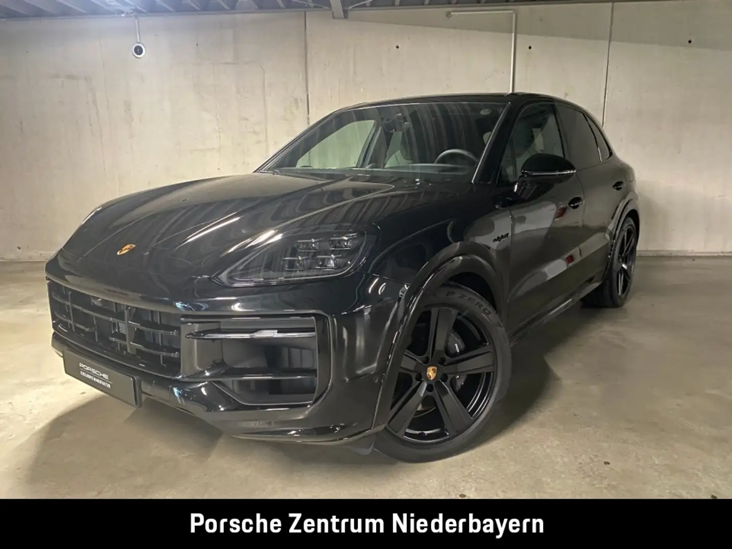 Porsche Cayenne E-Hybrid | Sportabgas | Luftfederung | Schwarz - 1