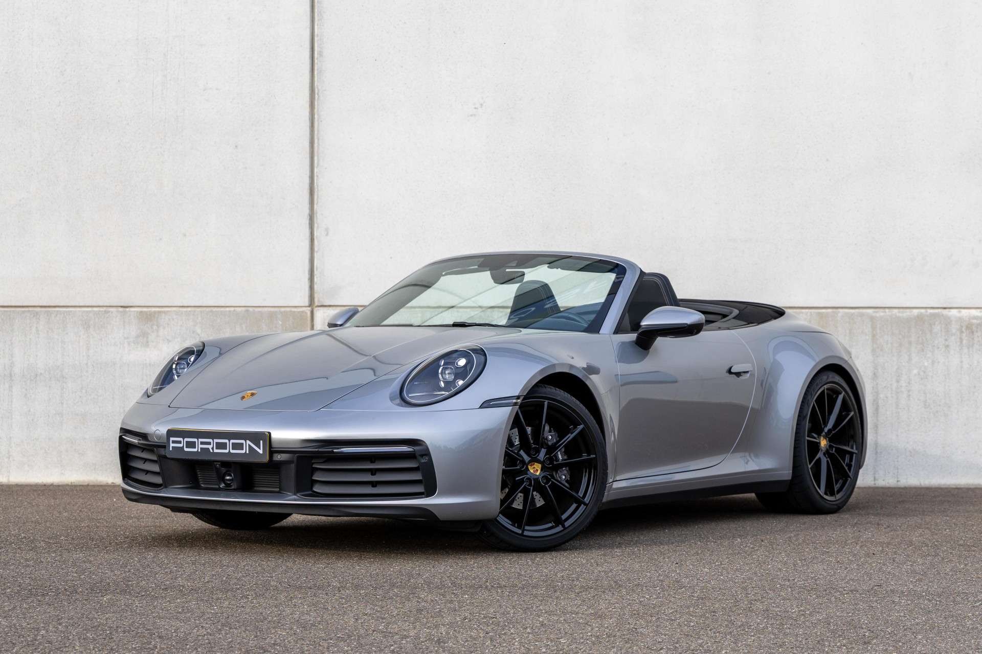 Porsche 992