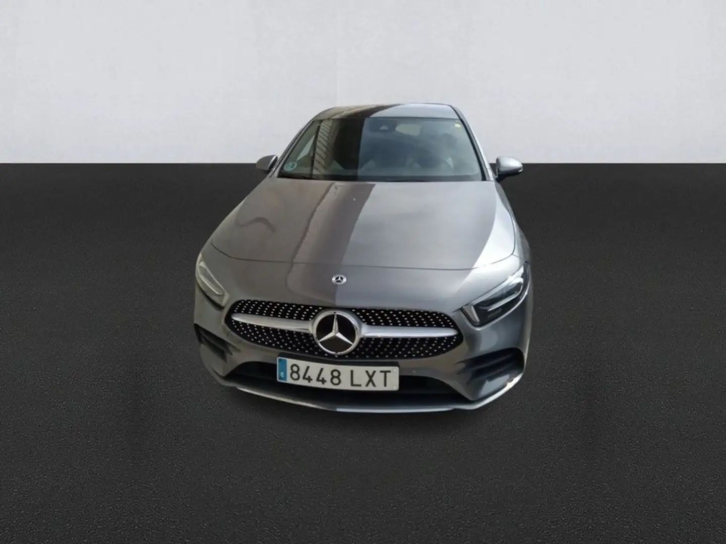 Mercedes-Benz A 200 7G-DCT Gris - 2